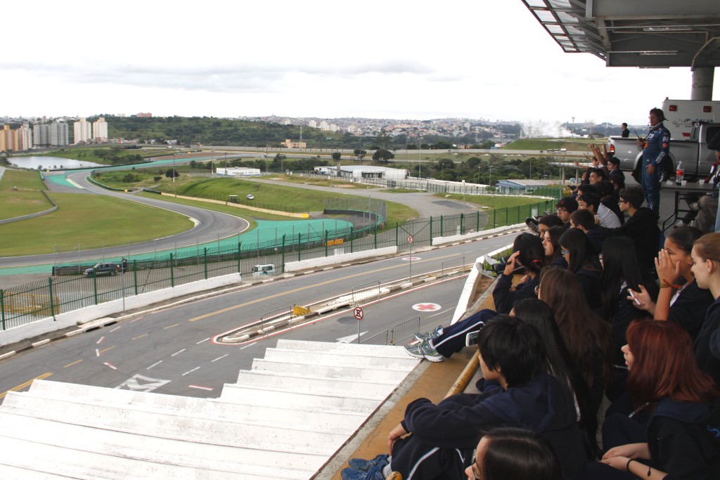 Projeto Ravel permite conhecer a pista do Autódromo de Interlagos. Foto: Marcelo Iha/ SPTuris.
