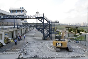 Obras nas áreas técnicas atrás dos boxes do Autódromo de Interlagos. Foto: José Cordeiro/ SPTuris.