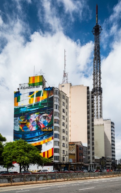 Audi e Kobra oferecem homenagem a São Paulo com mural de Ayrton Senna