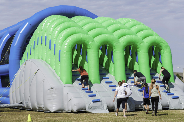 Insane Inflatable 5K – A Corrida Insana